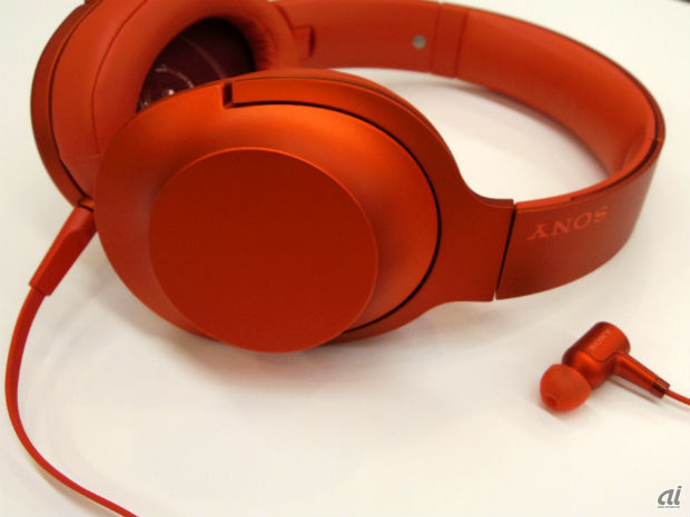 ソニー、ハイレゾを持ち歩く新デザインヘッドホン「h.ear」 - CNET Japan