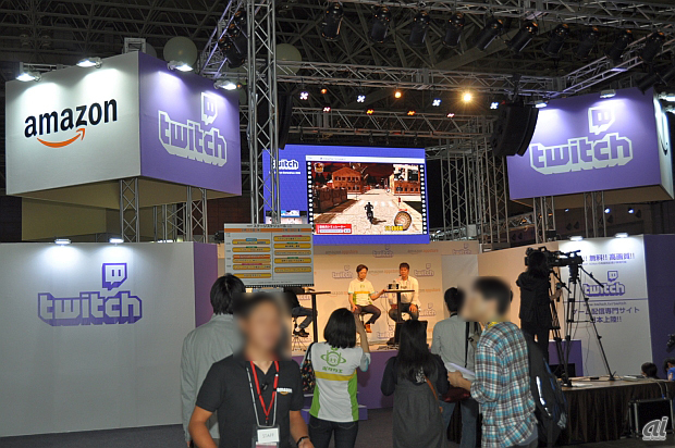 　アマゾンジャパンは、ゲーム専用実況動画配信サイト「Twitch」とともに出展。トークやゲーム実況のデモンストレーションステージなどを実施。 