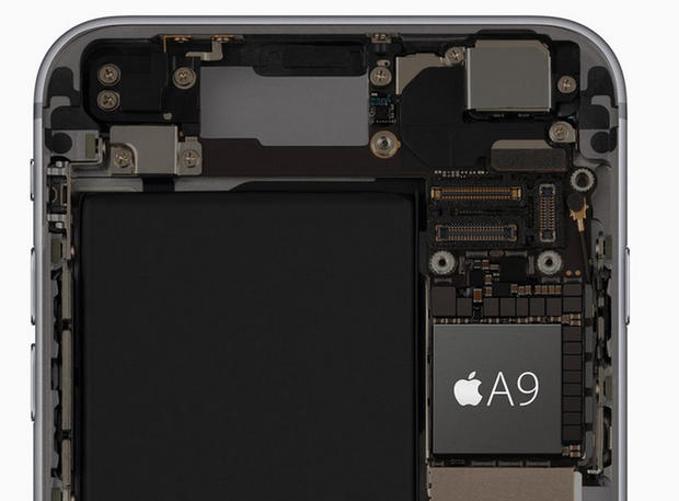 より強力な「A9」プロセッサ

　iPhone 6sを駆動するのは、独自の64ビットA9プロセッサだ。Appleによると、同プロセッサは、演算処理性能（CPU）が70％向上し、グラフィックス処理性能（GPU）が90％向上しているという。
