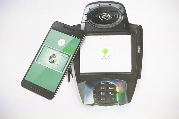 「Android Pay」に対応

　Nexus ImprintはAndroid Payに対応し、指紋を使って支払いを認証する。
