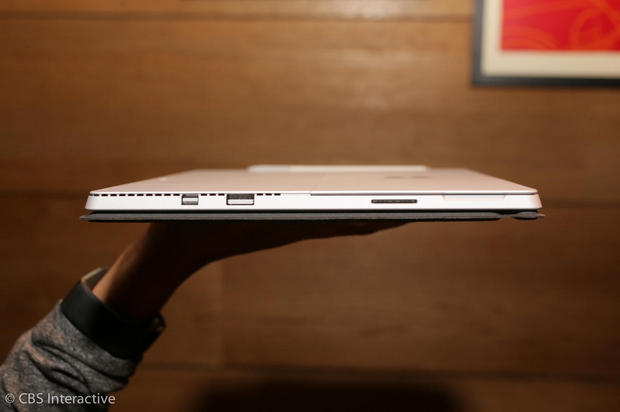 より薄型のデザイン

　Surface Pro 4は市場で最も薄型のタブレットというわけではないが、これまでで最も薄いMicrosoft Surfaceタブレットだ。
