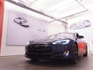 テスラの「Autopilot」を試す--自動運転機能を搭載した「Model S」の使用感