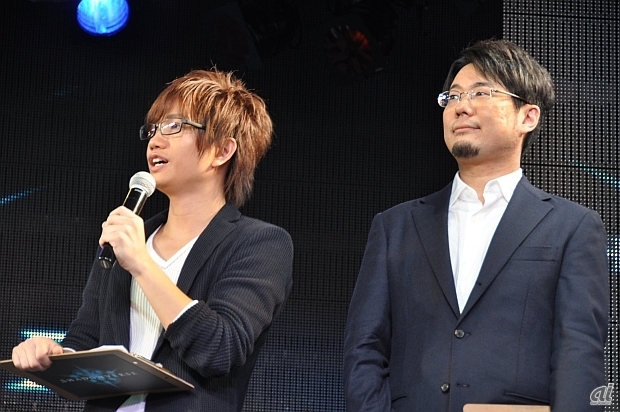 　本作のイラストレーターとして参加している虫麻呂氏（左）と、香川太郎氏（右）が登壇。