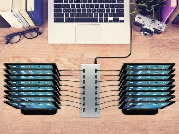 16台のiPadを同時に急速充電できるUSBテーブルタップ「PowerFlow」