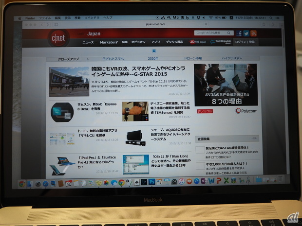 　MacBookのSafariでCNET Japanを見たところ。パッと見てiPad Proと比べると文字が小さく感じる。