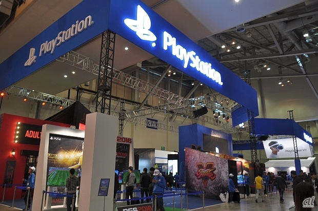　ソニー・コンピュータエンタテインメントは現地法人Sony Computer Entertainment Koreaとして出展。韓国においてコンシューマゲーム市場は根付いていないものの、「PS4」や「PS Vita」向けタイトルを出展。試遊する人も多く見受けられた。