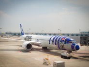 「スター・ウォーズ」仕様のANA旅客機を写真で見る--シンガポール特別ツアーに同行