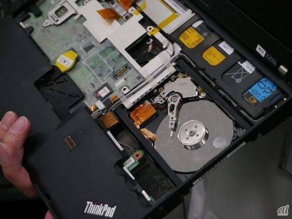 ThinkPadはアクティブプロテクションを採用しており、ハードディスクに傷がつかない仕組みとなっている