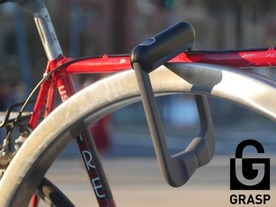 自転車用の指紋認証式U字ロック「Grasp」--鍵不要でスマートなシェアも