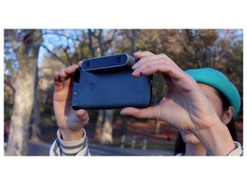 スマホで立体視VR映像を手軽に撮影できる小型カメラ「Teleport」