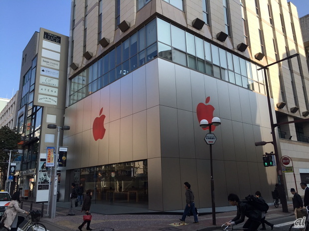 　Apple Store福岡天神の様子（提供：アップル）。