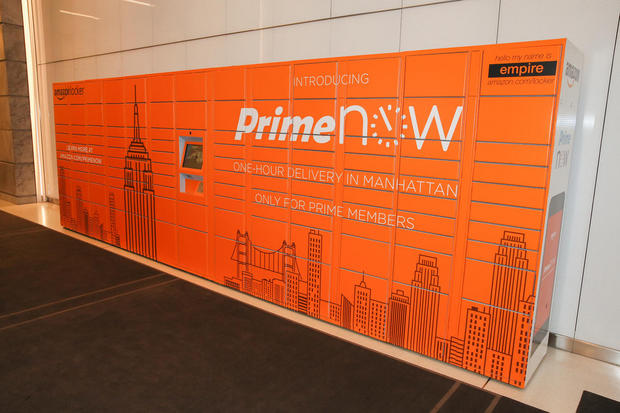 Prime Now用ロッカー

　ロビーには、注文した品を客が受け取れるPrime Now用のロッカーが並んでおり、5階にある施設をうかがわせる。