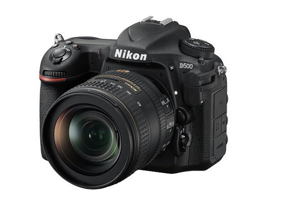 ニコン、デジタル一眼レフ「D500」「D5」発表--360度撮れるアクションカメラも