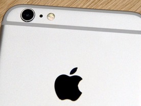 アップル、「iPhone 7 Plus」でデュアルカメラ搭載モデルを開発か
