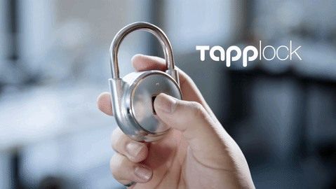 指紋で開けられるスマート南京錠 Tapp モバイルバッテリとしても活躍 Cnet Japan