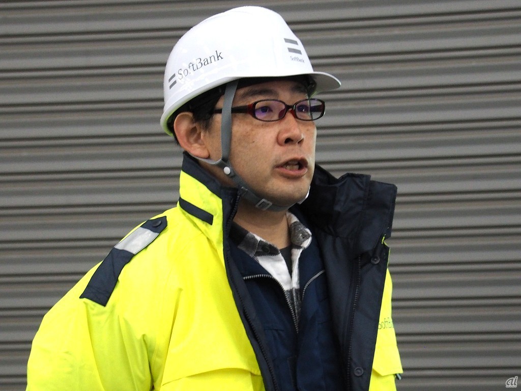 「救援隊」について説明する、大規模災害対策準備室の田中幸男氏