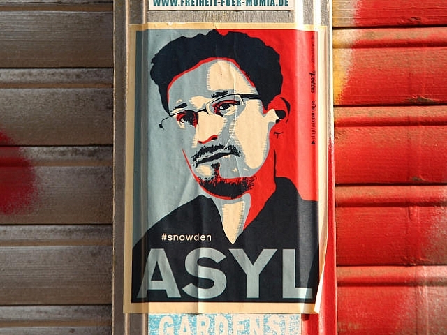 Snowden氏らのメッセージが広告スペースに--AmnestyとAdBlockがキャンペーン展開