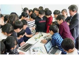 レゴブロックで小学生がプログラミング体験--筑波大付属小が授業公開