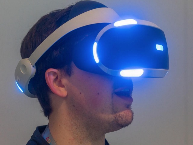 ソニー、新「PlayStation」を「PS VR」発売前に発表か