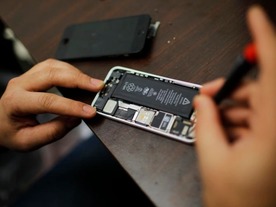 FBI、「iPhone」ロック解除で地方の法執行機関に支援を約束