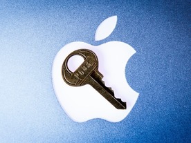 米政府、アップルへの「iPhone」ロック解除要請を続行