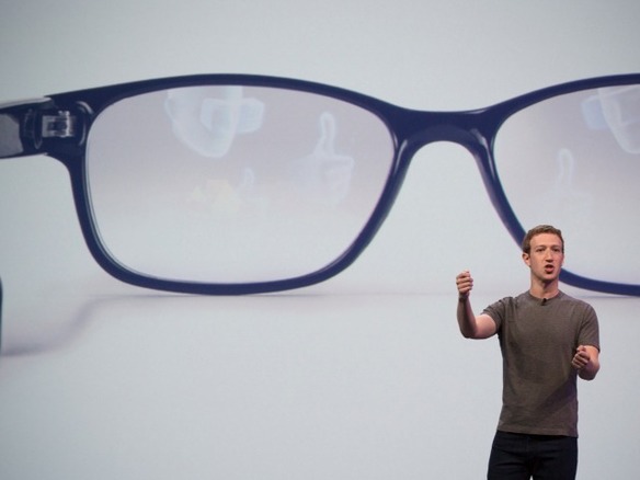「Oculus」の未来はメガネ型か--FacebookのザッカーバーグCEO、VRデバイスの変化を示唆