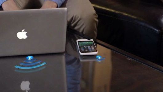 2台のデバイスに同時Bluetooth接続可能（出典：Kickstarter）