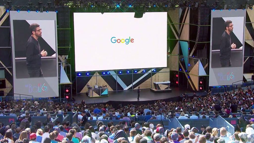 Google I/Oの参加者は7000人を超える。開催場所は、Googleplexから遠くない屋外のショアラインアンフィシアターだ。
