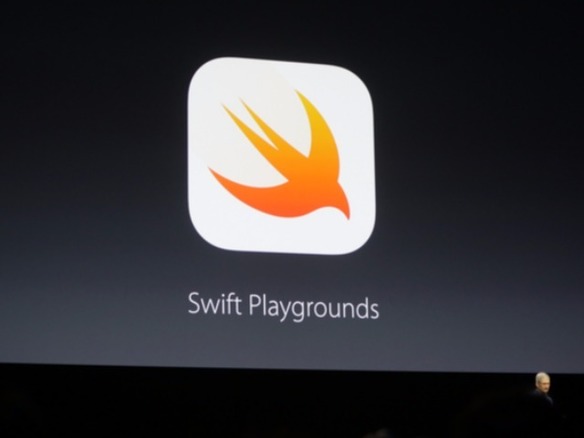 アップル、コード学習用「iPad」アプリ「Swift Playgrounds」を発表