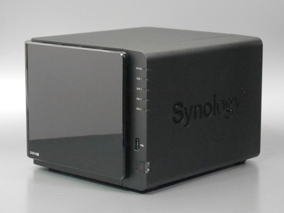 Windowsサーバの乗り換え、ランサムウェア対策に--SynologyのNAS「DS916+」レビュー