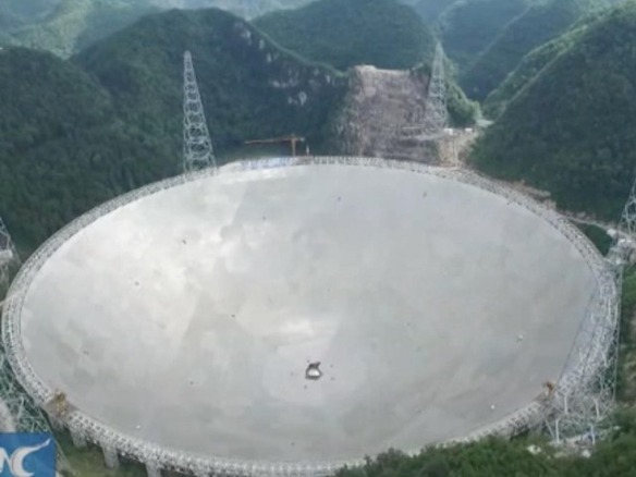 世界最大の電波望遠鏡、中国で完成--地球外生命体の探索などに活用