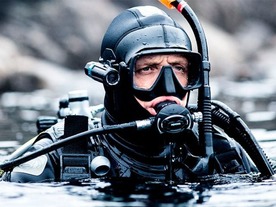 本格ダイビング向け200m防水アクションカメラ「Octospot」--水深に応じた自動色補正も