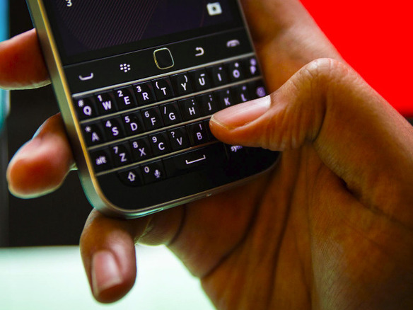 BlackBerry、「BlackBerry Classic」スマートフォンの製造終了を発表