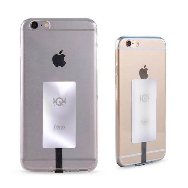 ワイヤレス充電

　現状では、電磁誘導方式の「ワイヤレス」充電技術を使ってiPhoneのバッテリを充電したければ、写真にあるFonesalesmanの「iQi Mobile」ソリューション（Lightningポートに接続し、非金属製ケースの下に設置する）のような充電スリーブ（ケース）と充電マットを自分の端末用に別途購入する必要がある。iQi Mobileでは、電磁誘導方式のワイヤレス給電規格「Qi」（発音は「チー」）が使用されており、業界団体はQiを端末に組み込むメーカーを増やすべく取り組みを進めている。一部のスマートフォンは既にこの機能を提供している。その一方で、Qiに対応するカバーやバッテリをサポートするスマートフォンもある。
