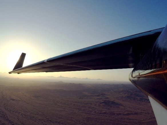 Facebook、太陽光で飛ぶインターネットドローン「Aquila」の飛行テスト実施