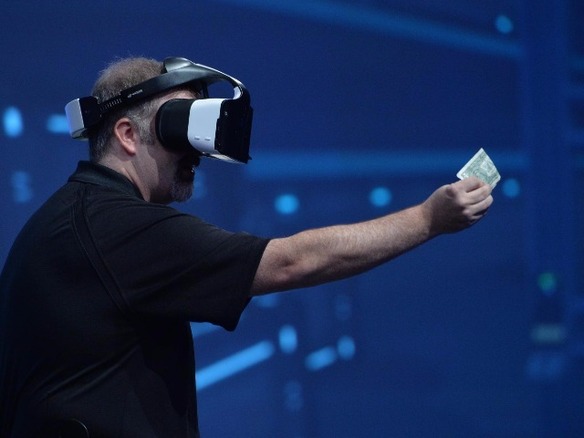 インテル、VRヘッドセット「Project Alloy」を発表--コード不要の自己完結型