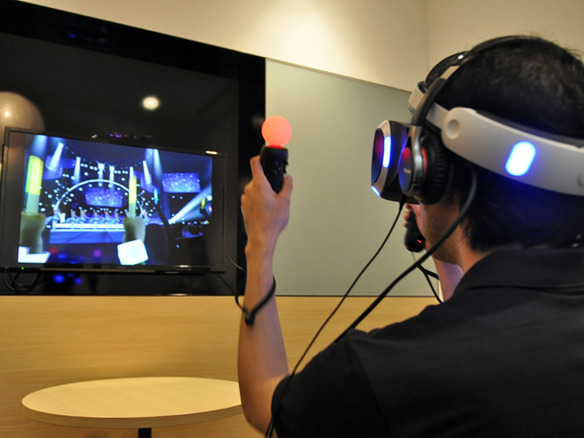 ライトを振りたくなるライブ感--PS VR「アイドルマスター シンデレラガールズ VR」を体験