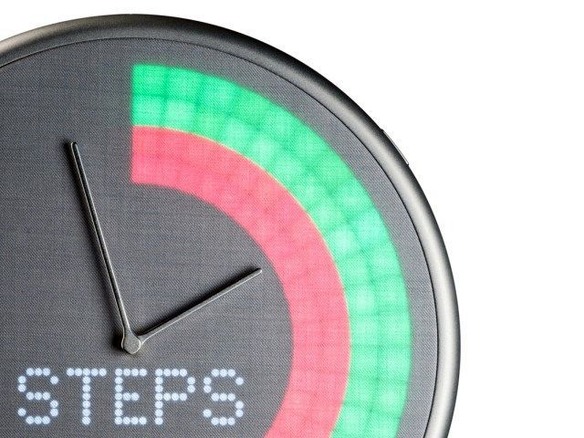 各種アラートを鮮やかなLEDで表示するスマートな掛け時計「Glance Clock」