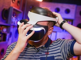 「PlayStation VR」先行レビュー第1弾--セットアップから装着、衝撃の没入体験まで