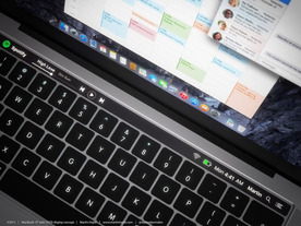 アップル「MacBook」、Eインク採用キーボードを2018年から搭載か