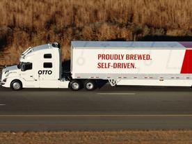 Uber傘下のOtto、自律走行トラックでの配送に初成功--バドワイザー缶を積載