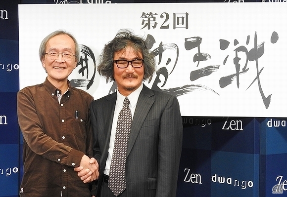 コンピュータ囲碁ソフト「Zen」の開発者・加藤英樹氏（左）とトップ棋士・趙治勲名誉名人（右）