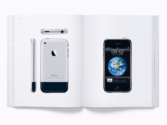 アップル、写真集「Designed By Apple In California」を発売-過去20年の製品を網羅