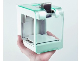 手のひらサイズの超小型3Dプリンタ「PocketMaker」--最大80mm角の立方体を造形