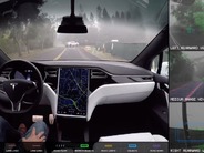 テスラの完全自動運転車はどのように走るのか--車内から撮影した動画が公開