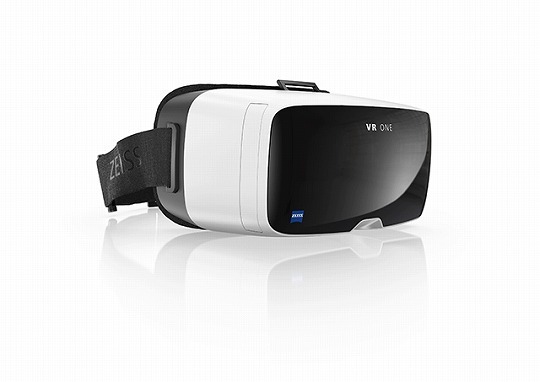 「ZEISS VR ONE Plus」