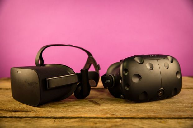 当たり：仮想現実

　2016年は、「Oculus Rift」「HTC Vive」「PlayStation VR」が発売され、大ヒットした仮想現実（VR）の年となった。総合的に見ると、本格的なVRハードウェアが強烈な印象を与えて、米CNETのレビュアーたちを驚かせ、巨大な将来性を示した。