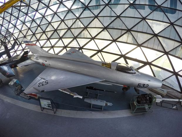 MiG登場

　「MiG-21」は、YAFで1964年から1981年まで使用された。