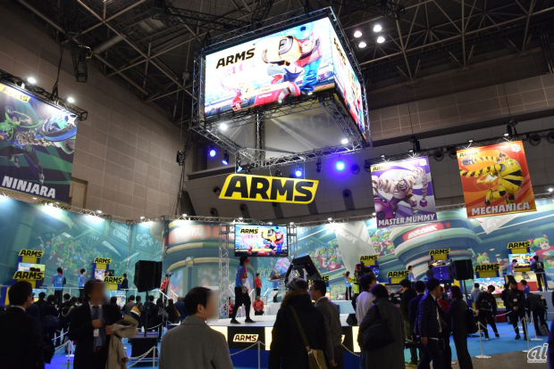　意欲作となる格闘スポーツゲーム「ARMS」も大きくブースを展開。