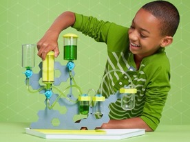 アマゾン、科学を学べる玩具が毎月届く「STEM Club」を開始